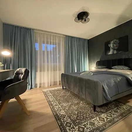 Studio 42 Apartman *